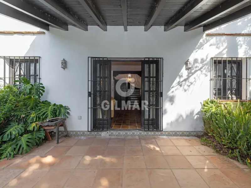 Villa in Estepona Oeste - Málaga