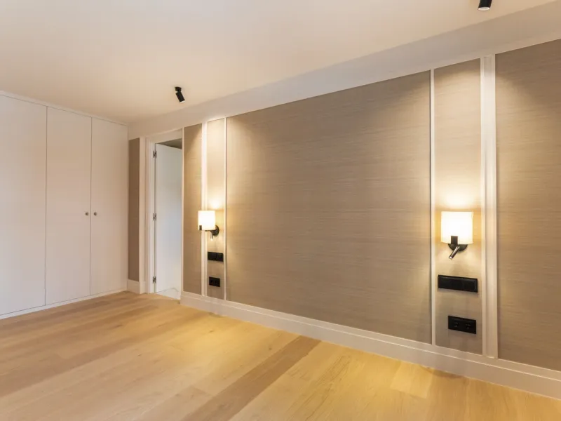 Elegant New Home in Turó Park with Terrace and Parking, Barcelona