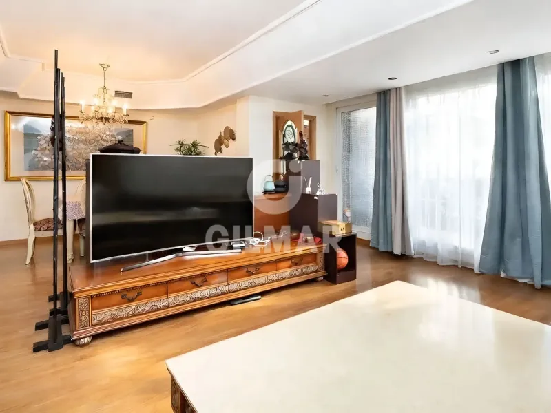 Townhouse in Canillas - Madrid