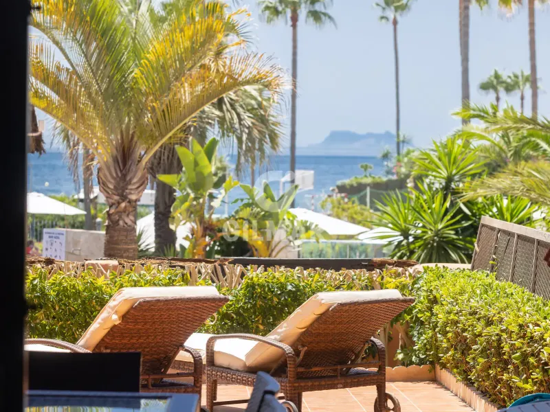 Ground floor apartment in Estepona Este - Málaga