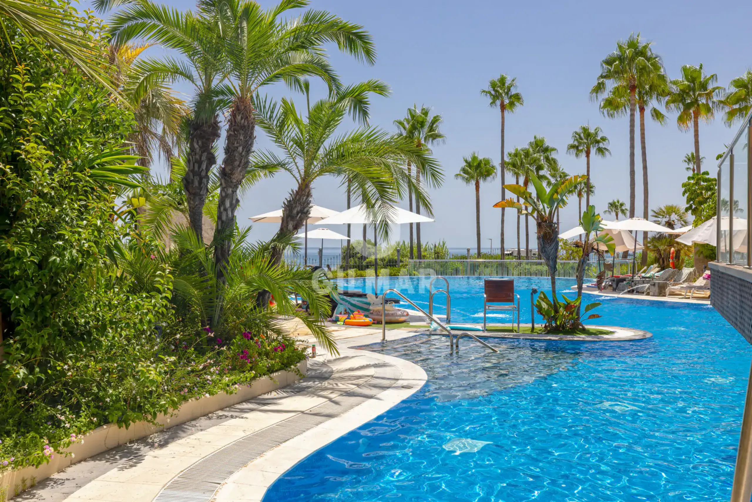Ground floor apartment in Estepona Este - Málaga