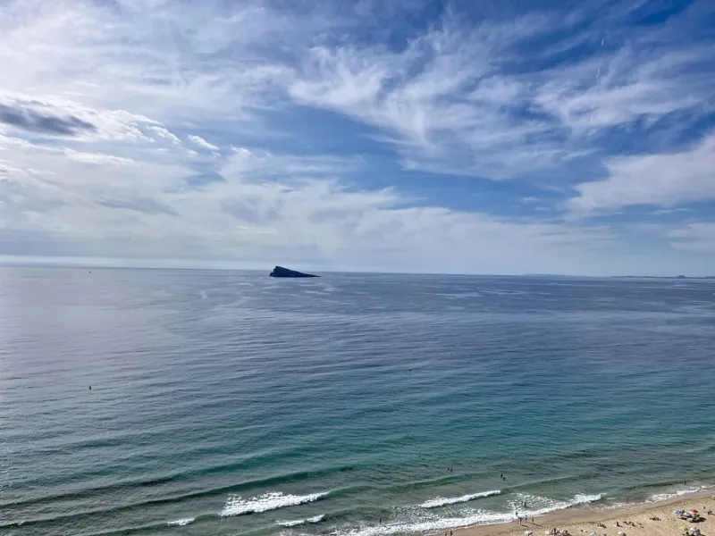 Renovated Apartment with Terrace and Sea Views in Playa de Levante, Benidorm