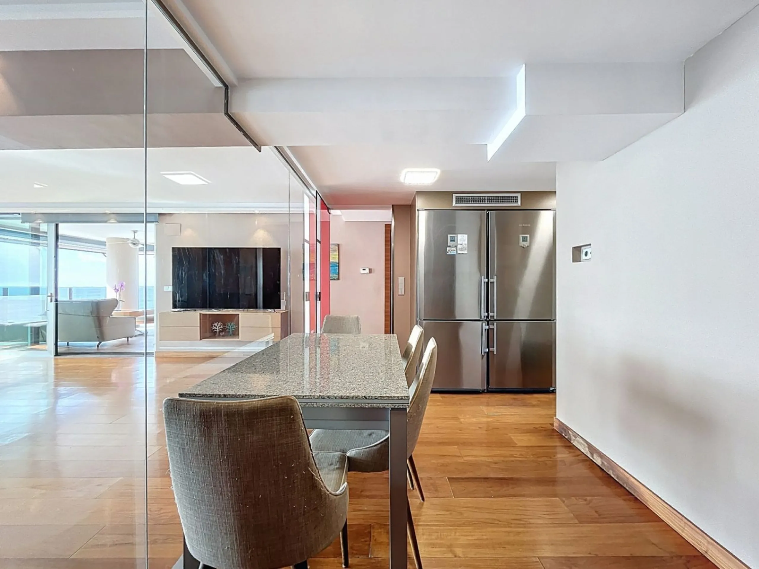 Renovated Apartment with Terrace and Sea Views in Playa de Levante, Benidorm