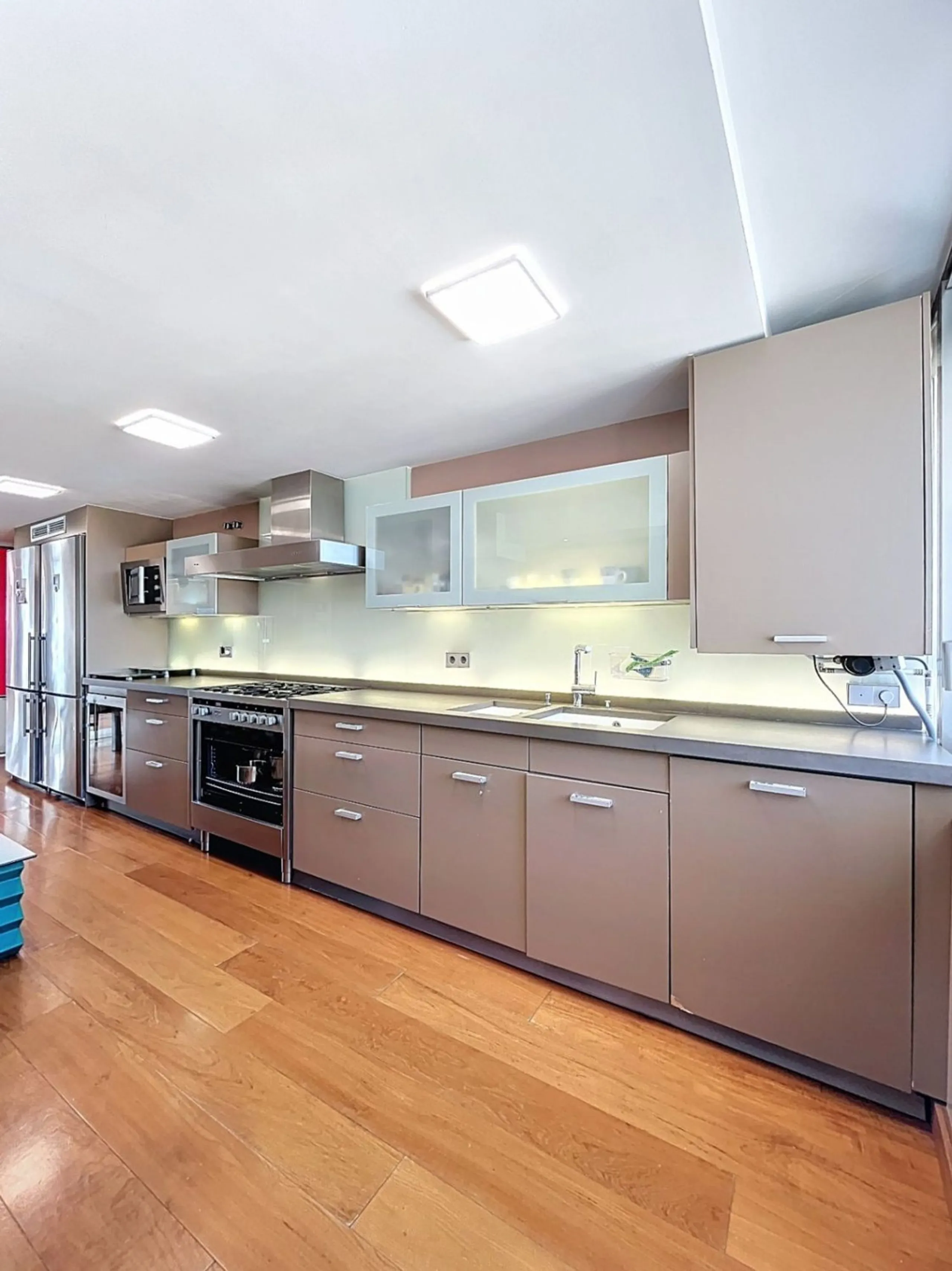 Renovated Apartment with Terrace and Sea Views in Playa de Levante, Benidorm