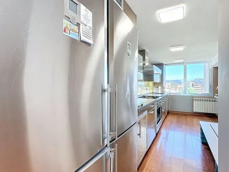 Renovated Apartment with Terrace and Sea Views in Playa de Levante, Benidorm