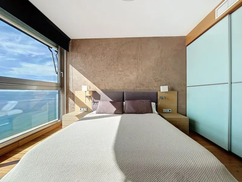 Renovated Apartment with Terrace and Sea Views in Playa de Levante, Benidorm