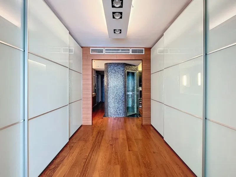 Renovated Apartment with Terrace and Sea Views in Playa de Levante, Benidorm