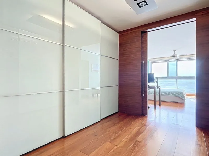 Renovated Apartment with Terrace and Sea Views in Playa de Levante, Benidorm