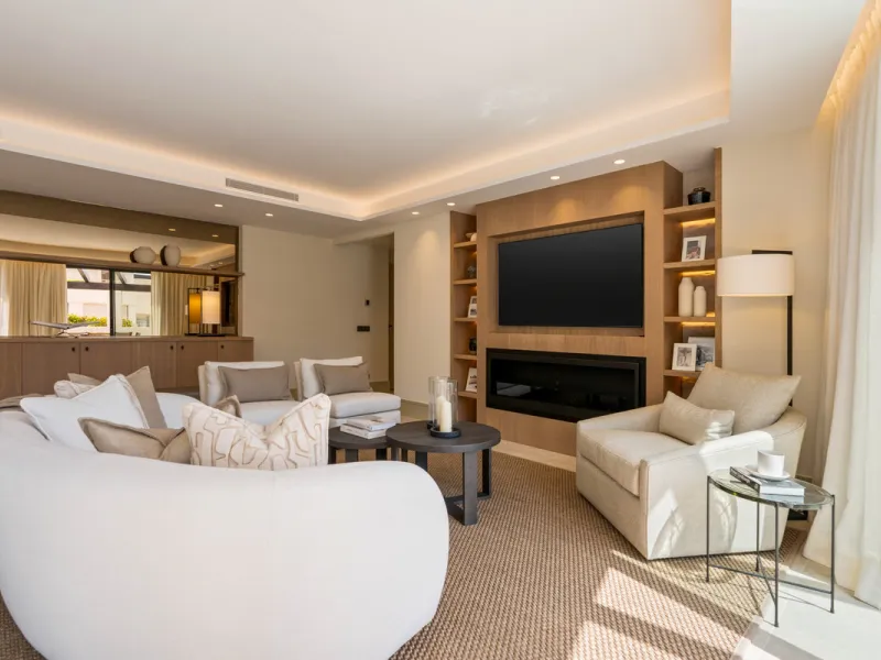Apartment - Ground Floor Apartment в продаже в Marbella, Málaga. В доме 3 спален и 2 ванных комнат. Площадь дома 149 м²