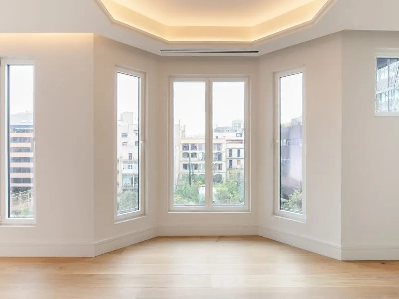 Exclusivo piso reformado con terraza en el corazón del Eixample, a pasos del Passeig de Gracia, Barcelona