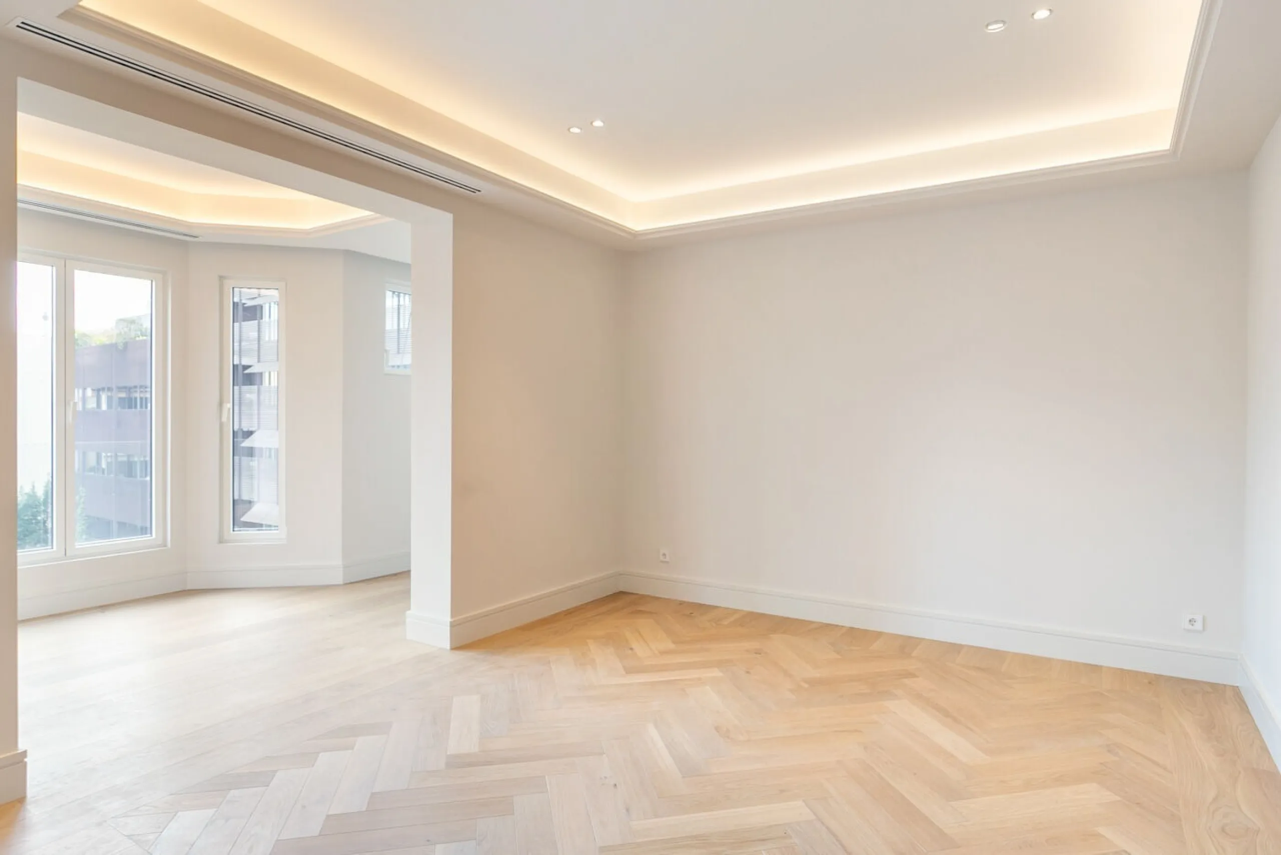 Exclusivo piso reformado con terraza en el corazón del Eixample, a pasos del Passeig de Gracia, Barcelona