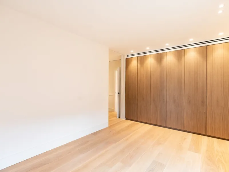 Exclusivo piso reformado con terraza en el corazón del Eixample, a pasos del Passeig de Gracia, Barcelona