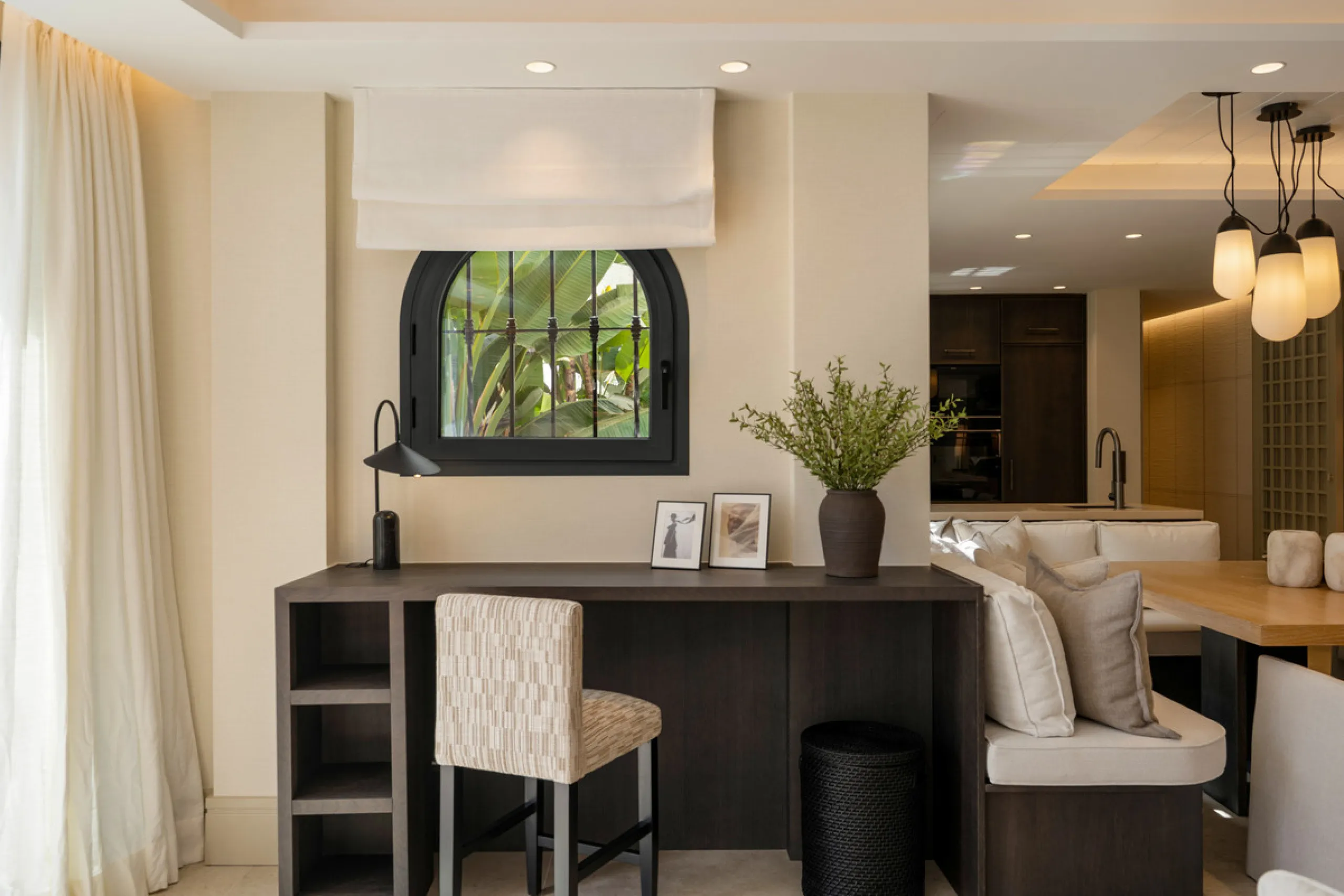 Apartment - Ground Floor Apartment в продаже в Marbella, Málaga. В доме 3 спален и 2 ванных комнат. Площадь дома 149 м²