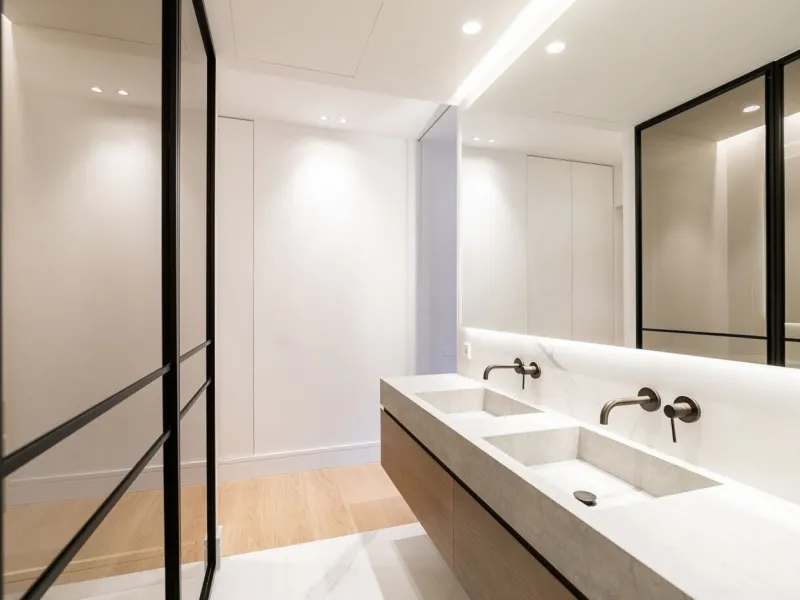 Exclusivo piso reformado con terraza en el corazón del Eixample, a pasos del Passeig de Gracia, Barcelona