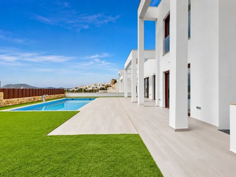 Современное шале с видом на море в Finestrat, Alicante