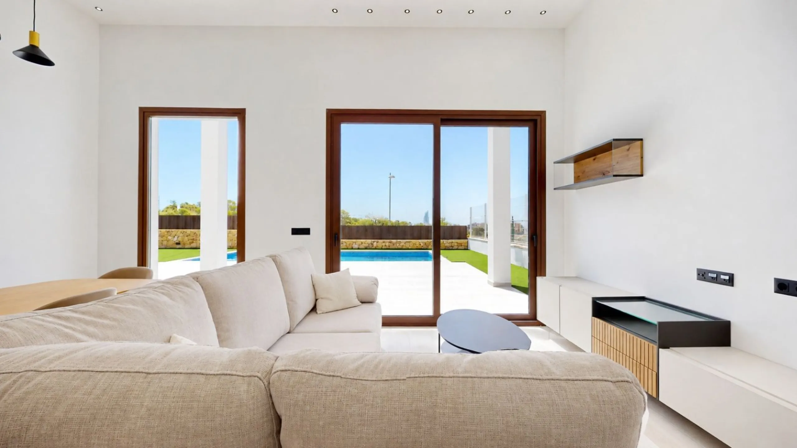 Современное шале с видом на море в Finestrat, Alicante