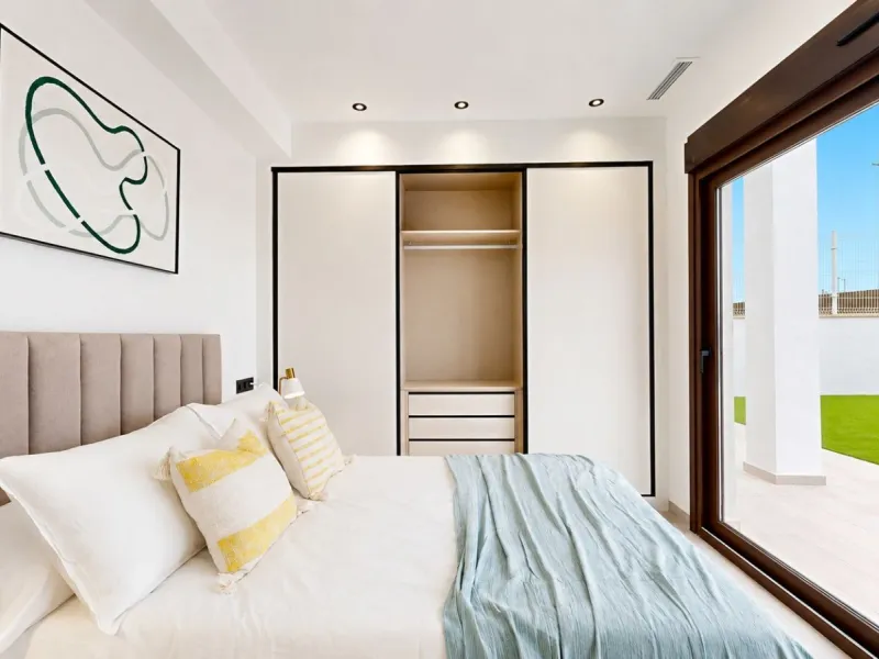 Современное шале с видом на море в Finestrat, Alicante