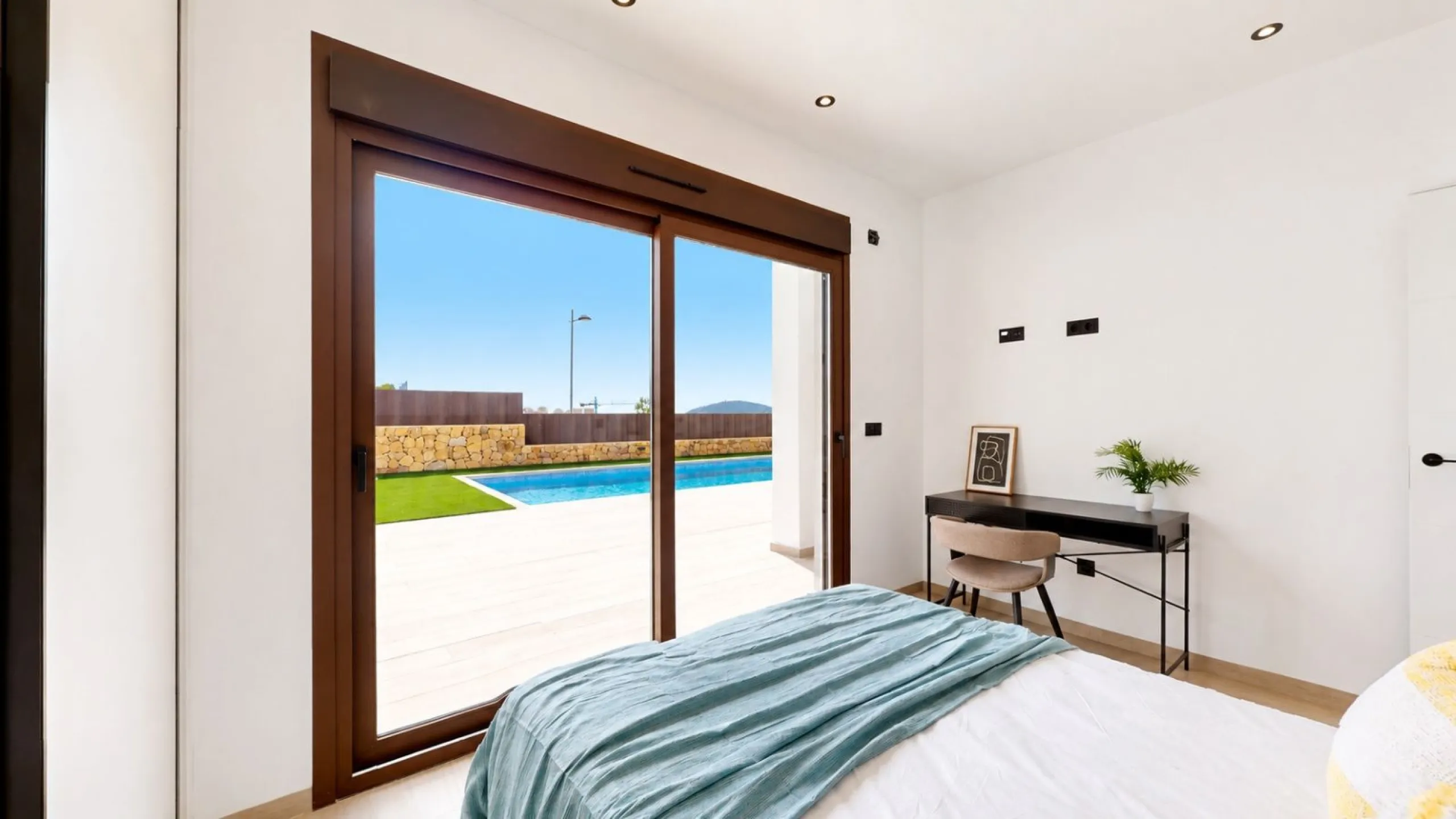 Современное шале с видом на море в Finestrat, Alicante