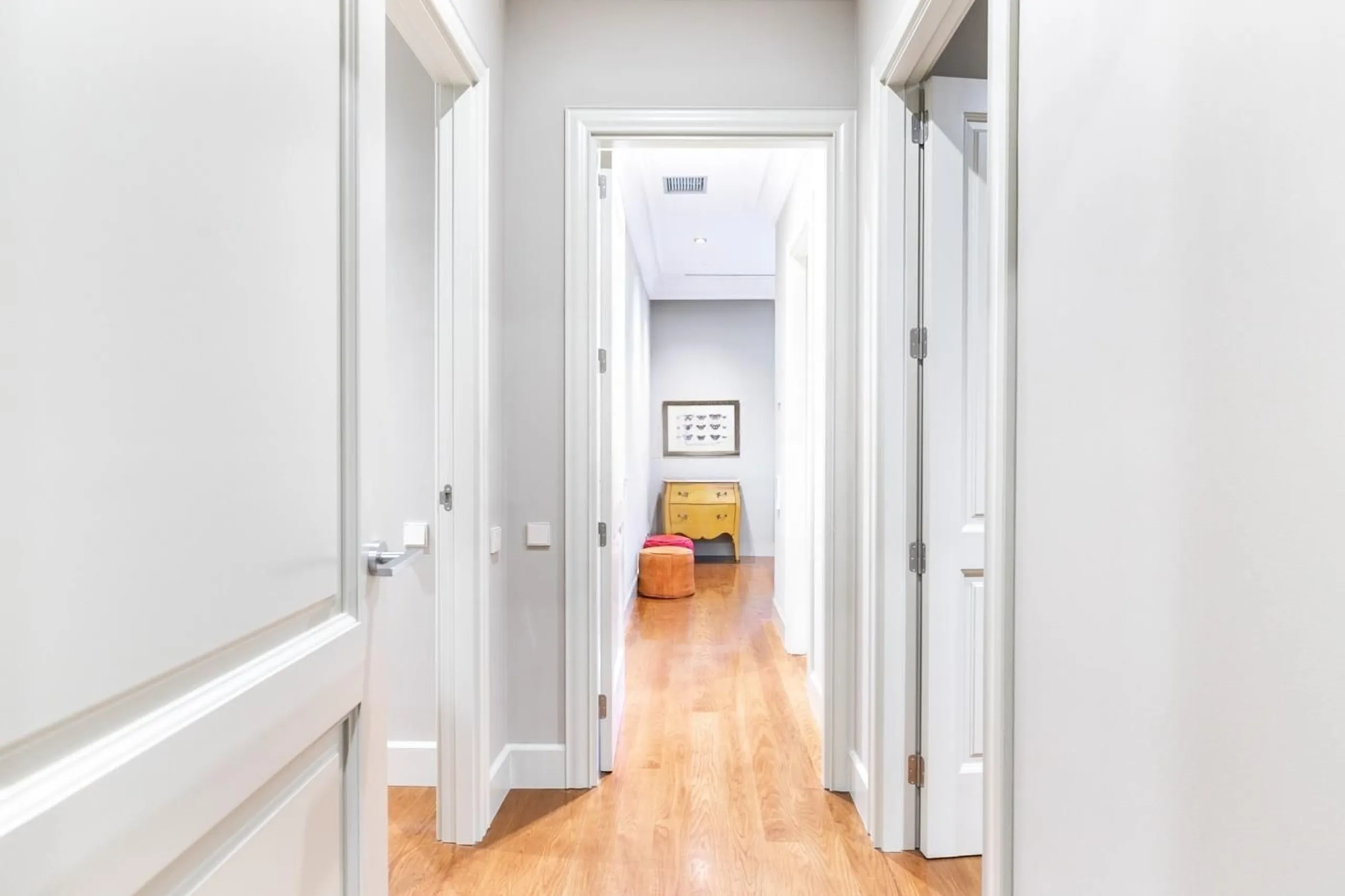 Elegant Apartment Overlooking Gaudí’s La Pedrera on Passeig de Gracia in Eixample, Barcelona