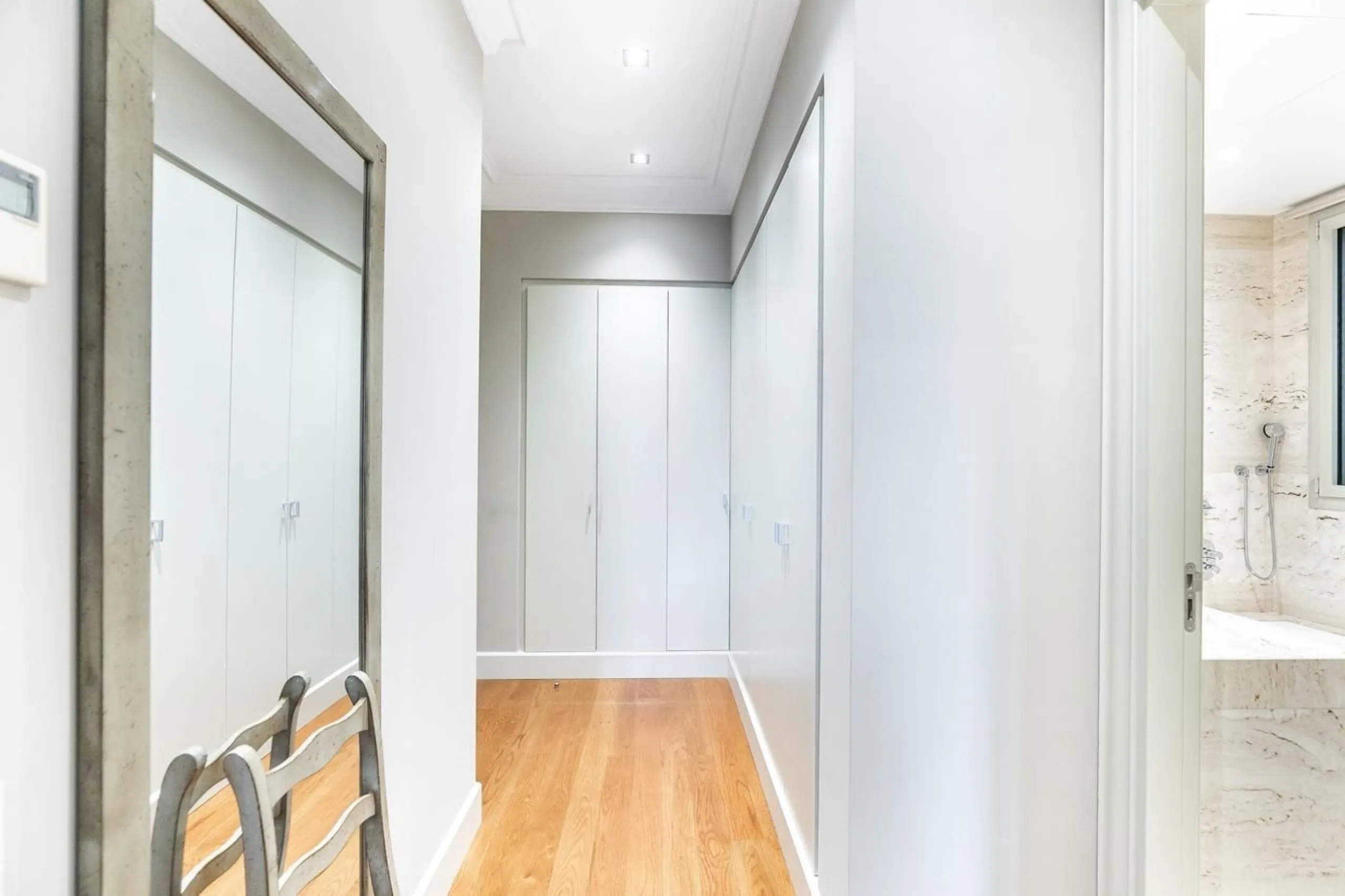 Elegant Apartment Overlooking Gaudí’s La Pedrera on Passeig de Gracia in Eixample, Barcelona