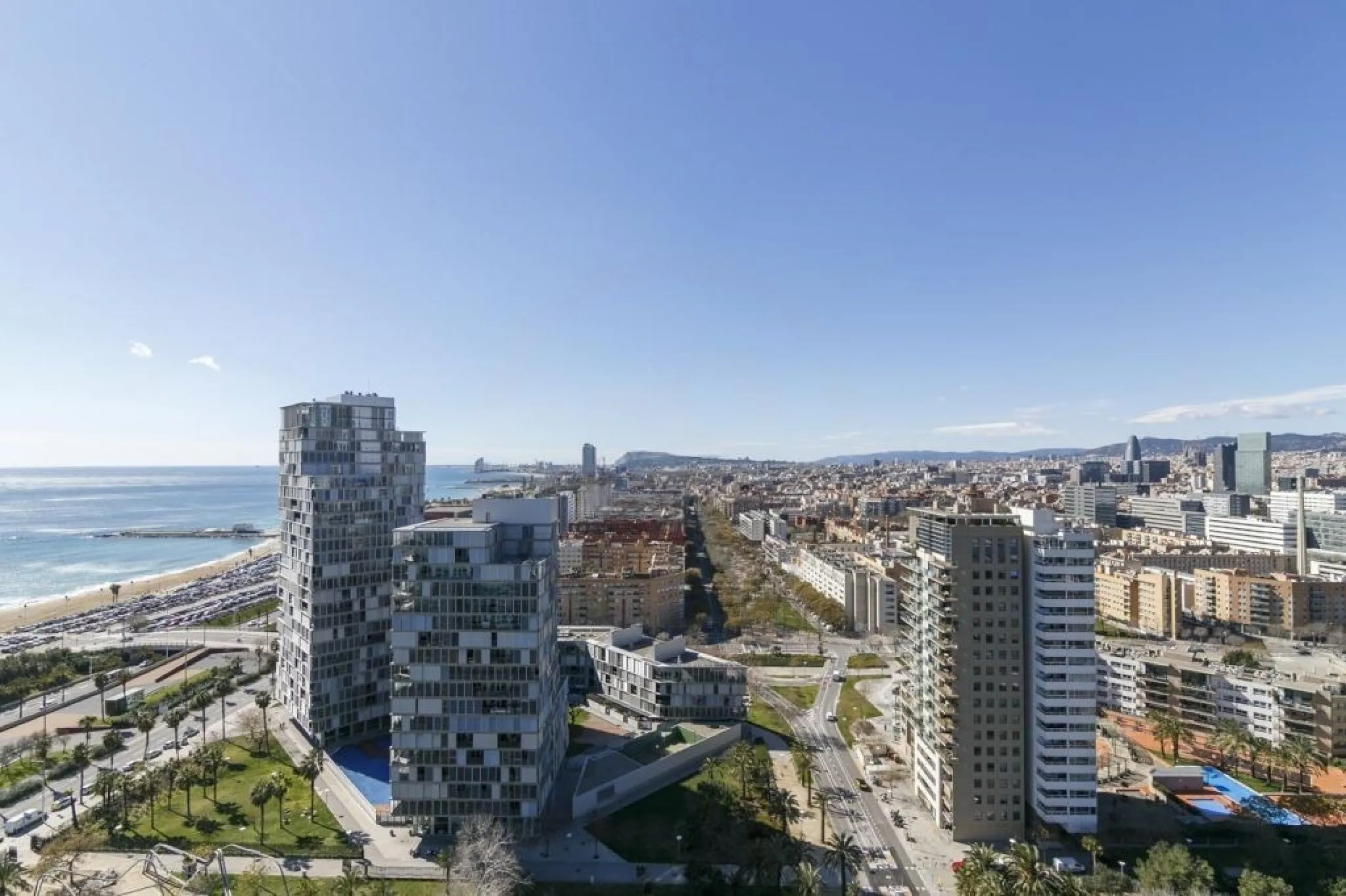 Luxury Duplex Penthouse with Panoramic Terrace in Diagonal Mar, Barcelona