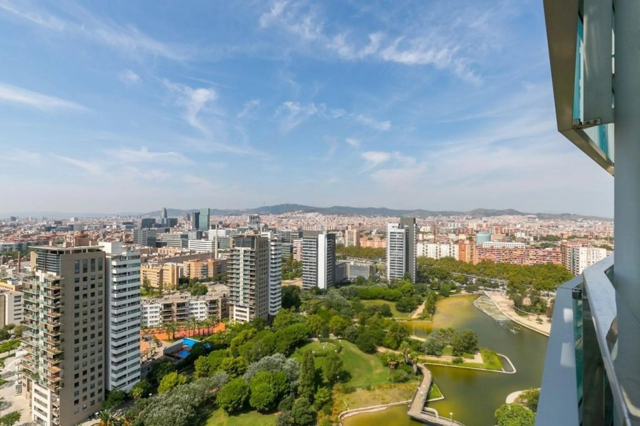 Luxury Duplex Penthouse with Panoramic Terrace in Diagonal Mar, Barcelona