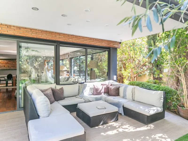 Luxury Family Home with Pool and Panoramic Views in Upper Sarria, Barcelona