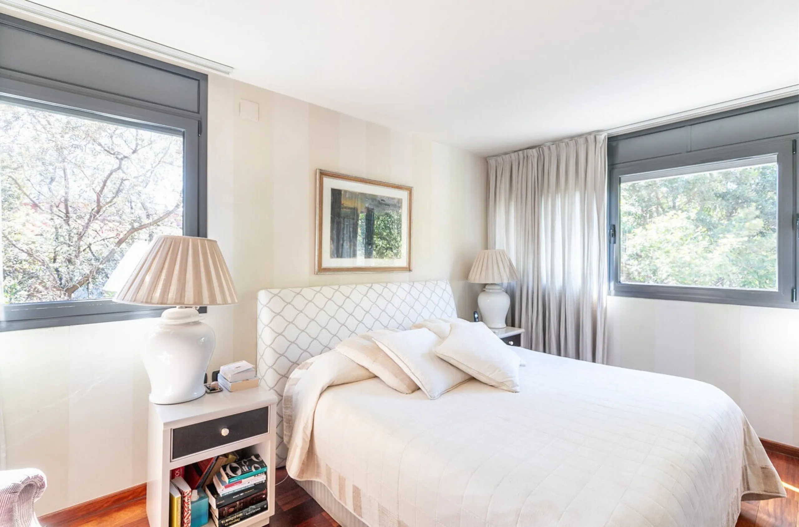 Luxury Family Home with Pool and Panoramic Views in Upper Sarria, Barcelona