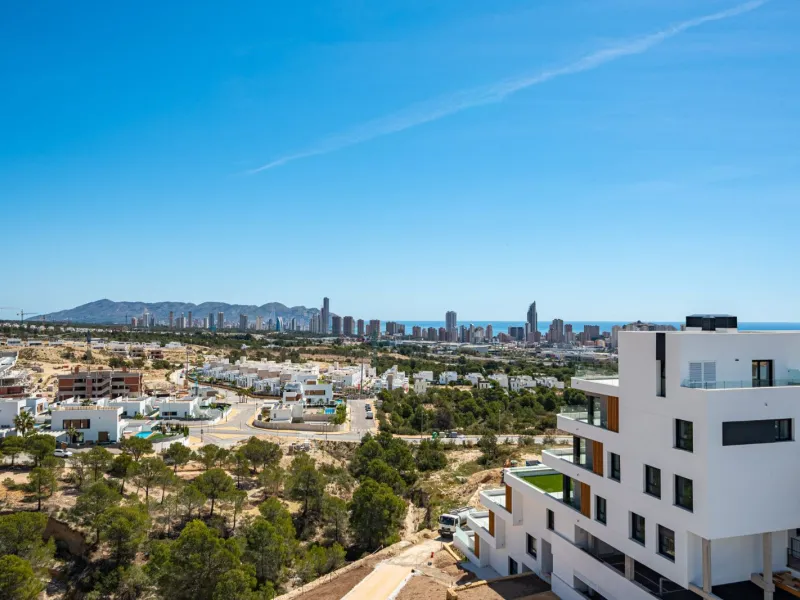 Пентхаус-дуплекс с собственным солярием и видом на море в Finestrat, Alicante