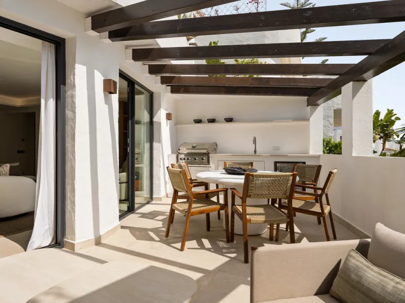 Apartment - Ground Floor Apartment в продаже в Marbella, Málaga. В доме 3 спален и 2 ванных комнат. Площадь дома 149 м²