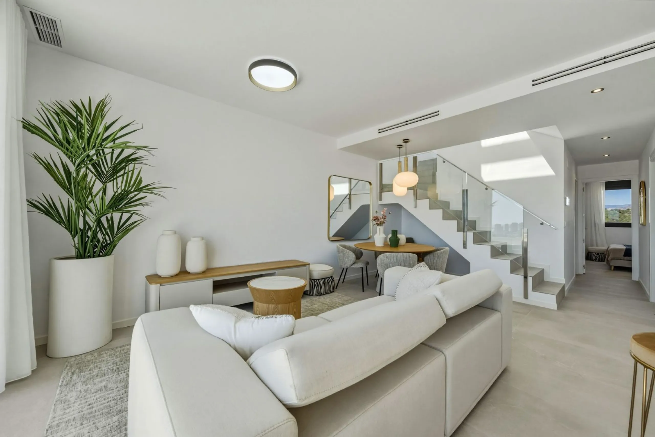 Duplex Penthouse with Private Solarium and Sea Views in Finestrat, Alicante