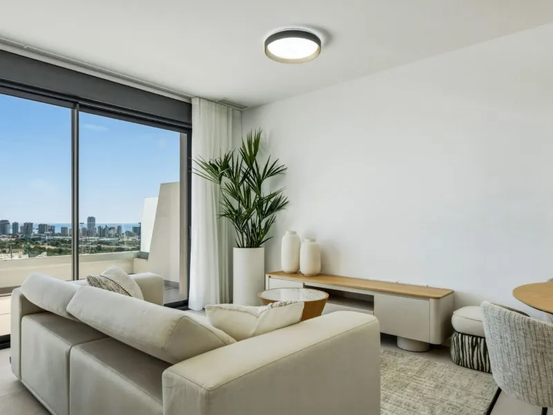 Duplex Penthouse with Private Solarium and Sea Views in Finestrat, Alicante