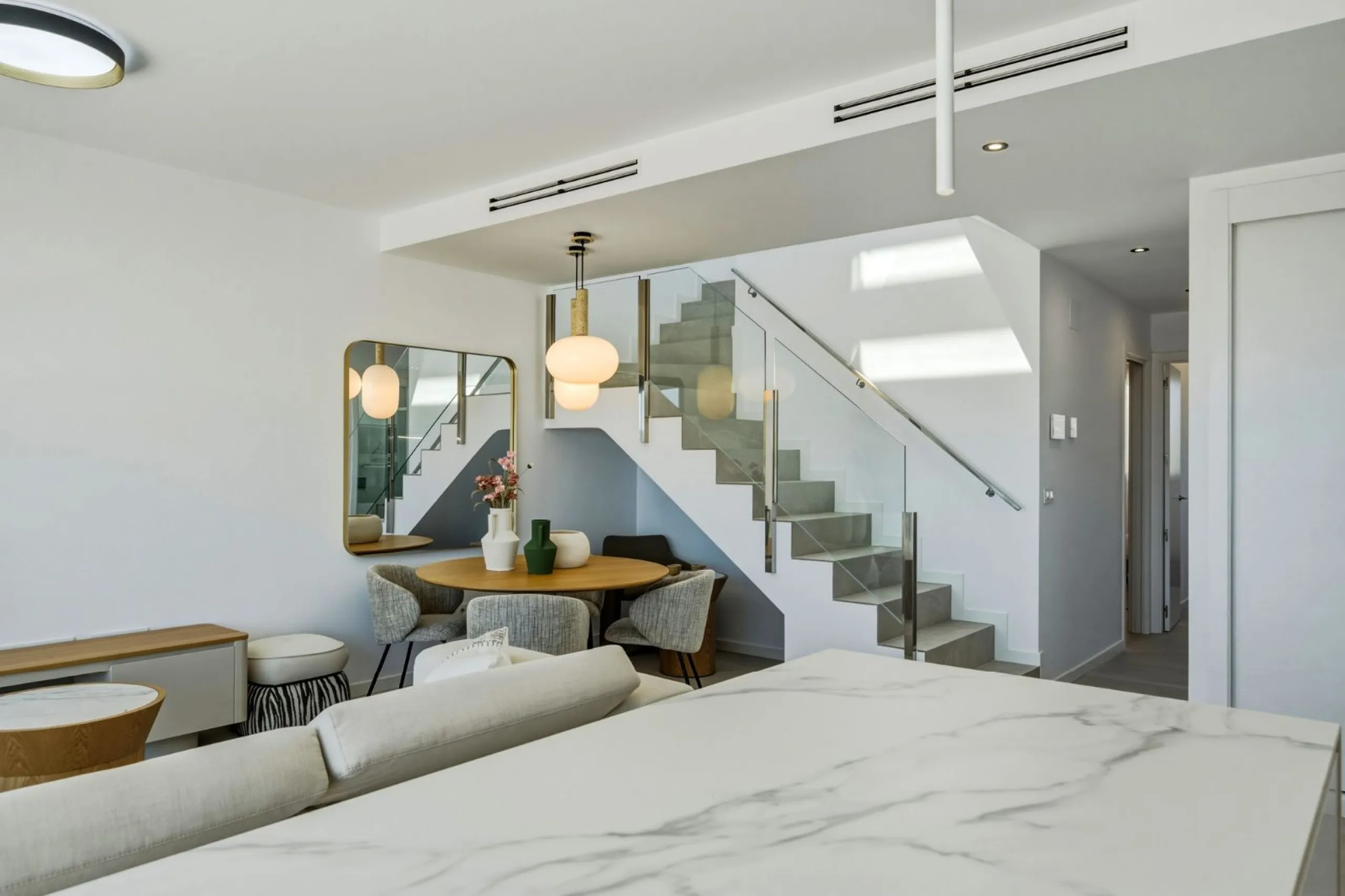 Duplex Penthouse with Private Solarium and Sea Views in Finestrat, Alicante