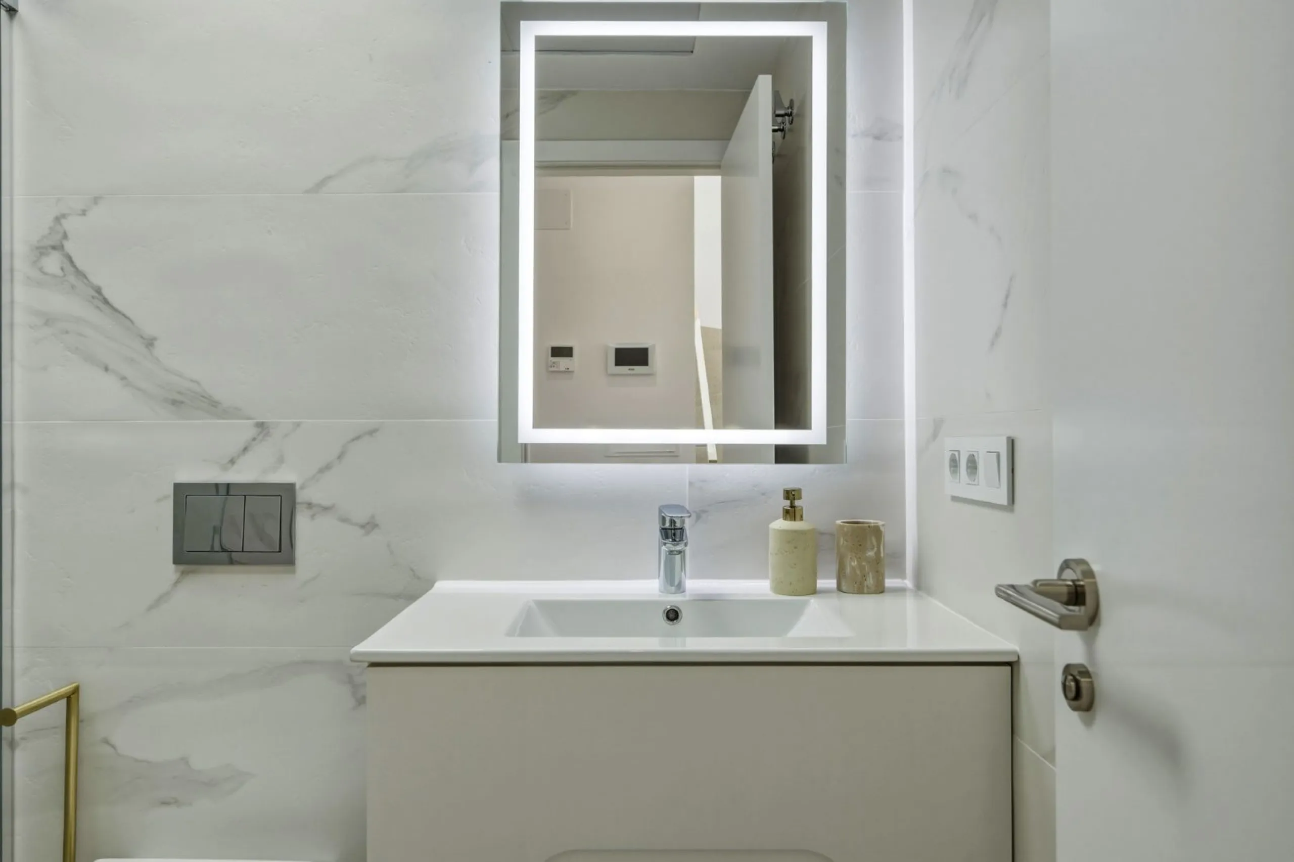 Duplex Penthouse with Private Solarium and Sea Views in Finestrat, Alicante
