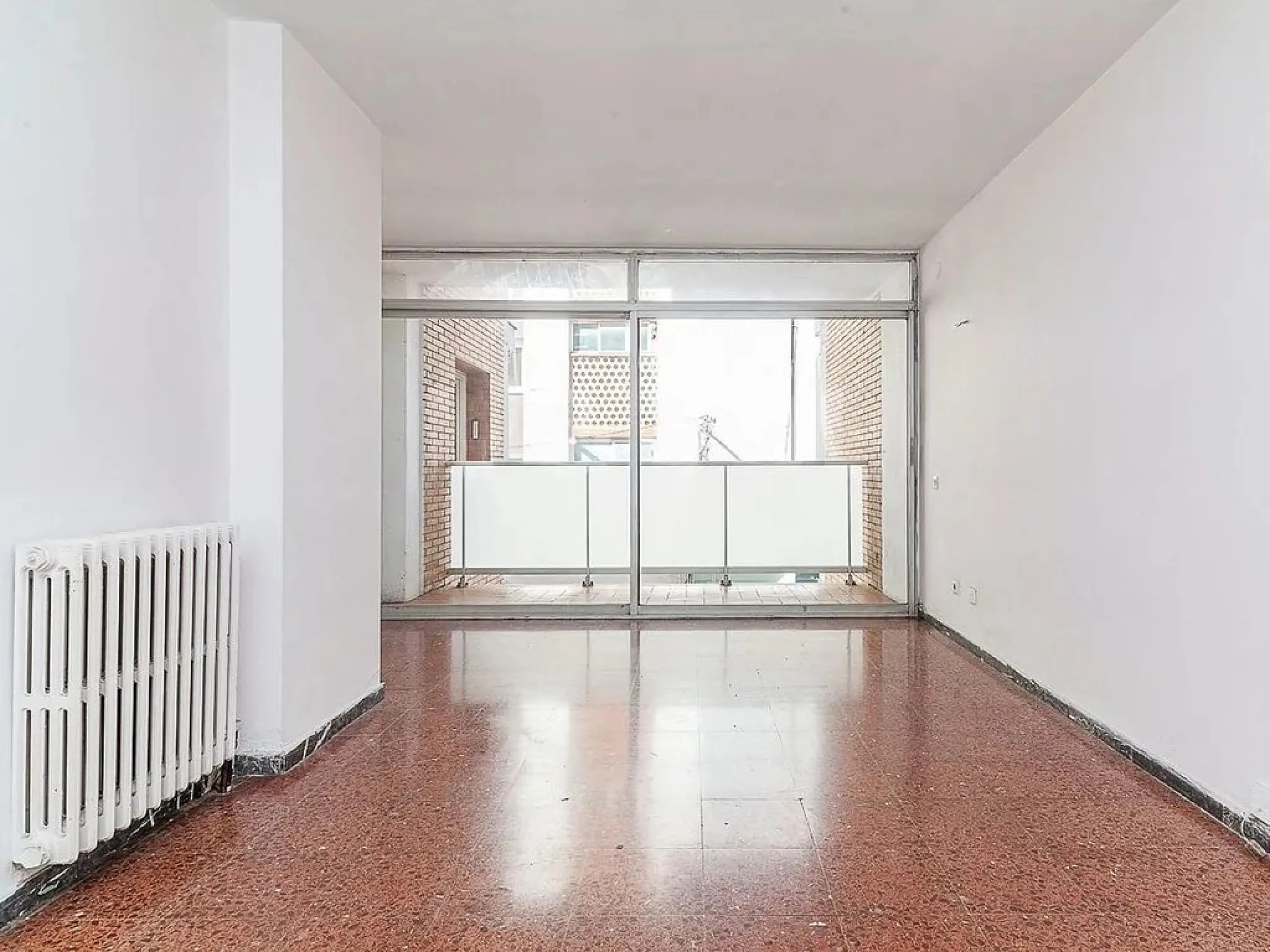 Dúplex amplio con terraza y parking en el centro de Sant Cugat, Barcelona