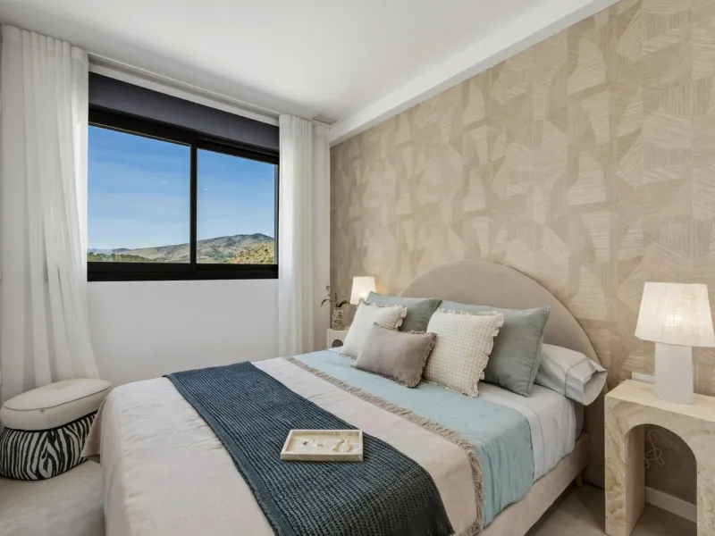Duplex Penthouse with Private Solarium and Sea Views in Finestrat, Alicante