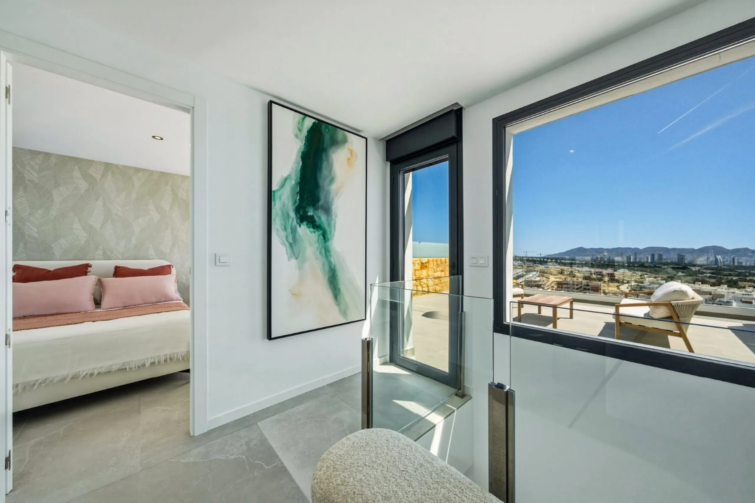 Duplex Penthouse with Private Solarium and Sea Views in Finestrat, Alicante