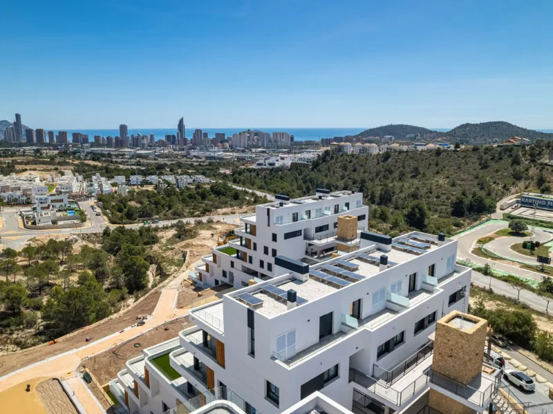 Пентхаус-дуплекс с собственным солярием и видом на море в Finestrat, Alicante