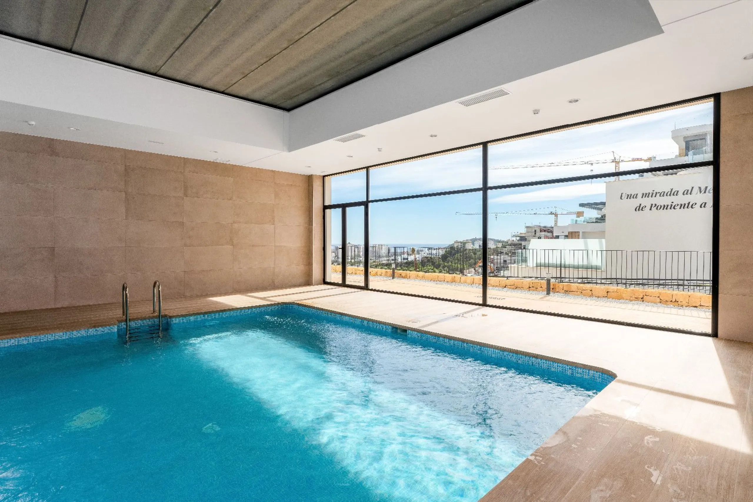 Ground-Floor Duplex with Private Garden and Sea Views in Finestrat, Alicante