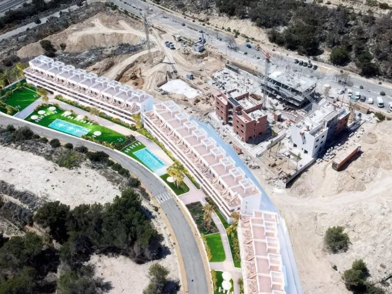 New-Build Apartment Close to the Beach and Golf Course in Finestrat, Alicante