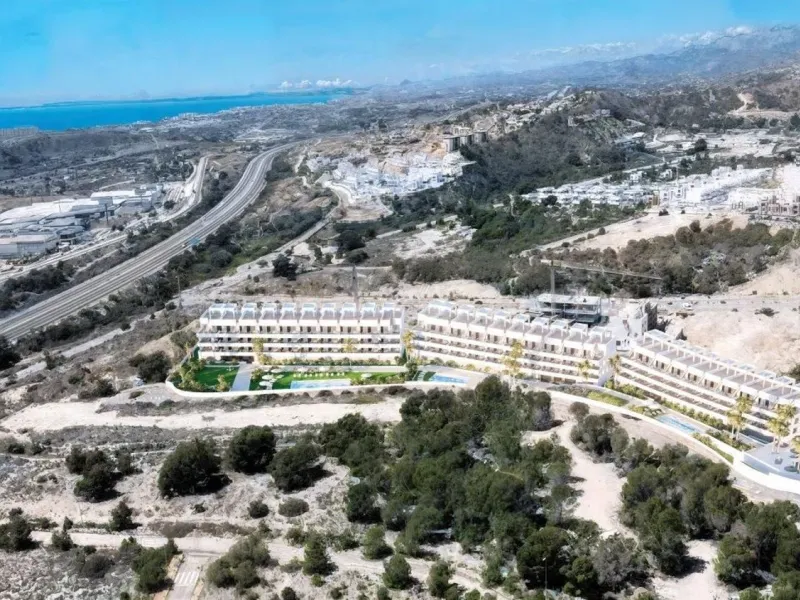 New-Build Apartment Close to the Beach and Golf Course in Finestrat, Alicante