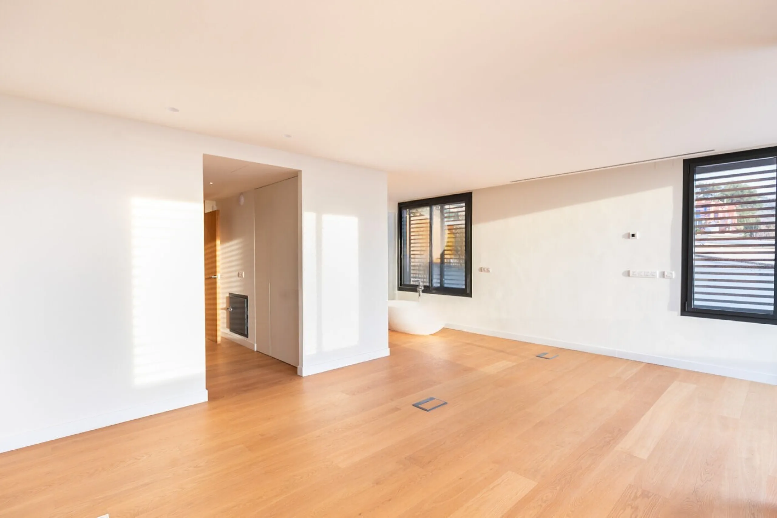 Newly Built Luxury Home with Views and Pool in Sarria, Barcelona