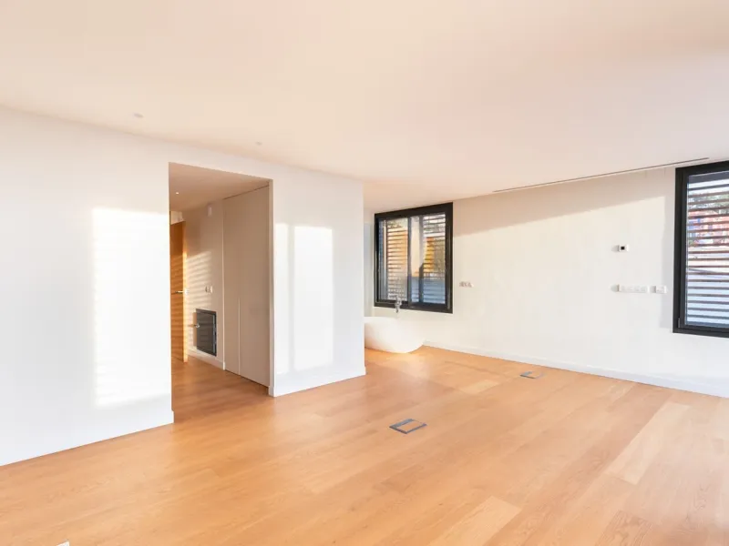 Newly Built Luxury Home with Views and Pool in Sarria, Barcelona