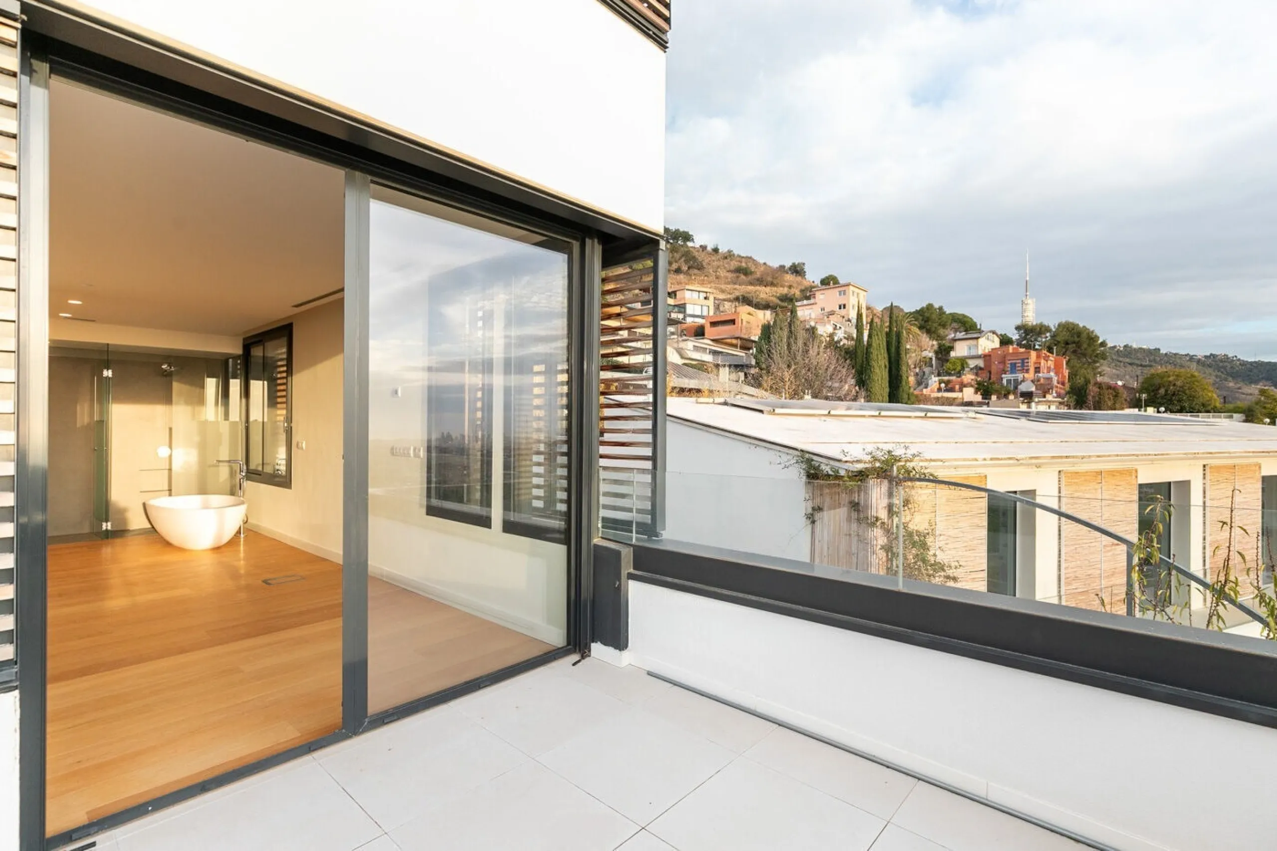 Newly Built Luxury Home with Views and Pool in Sarria, Barcelona