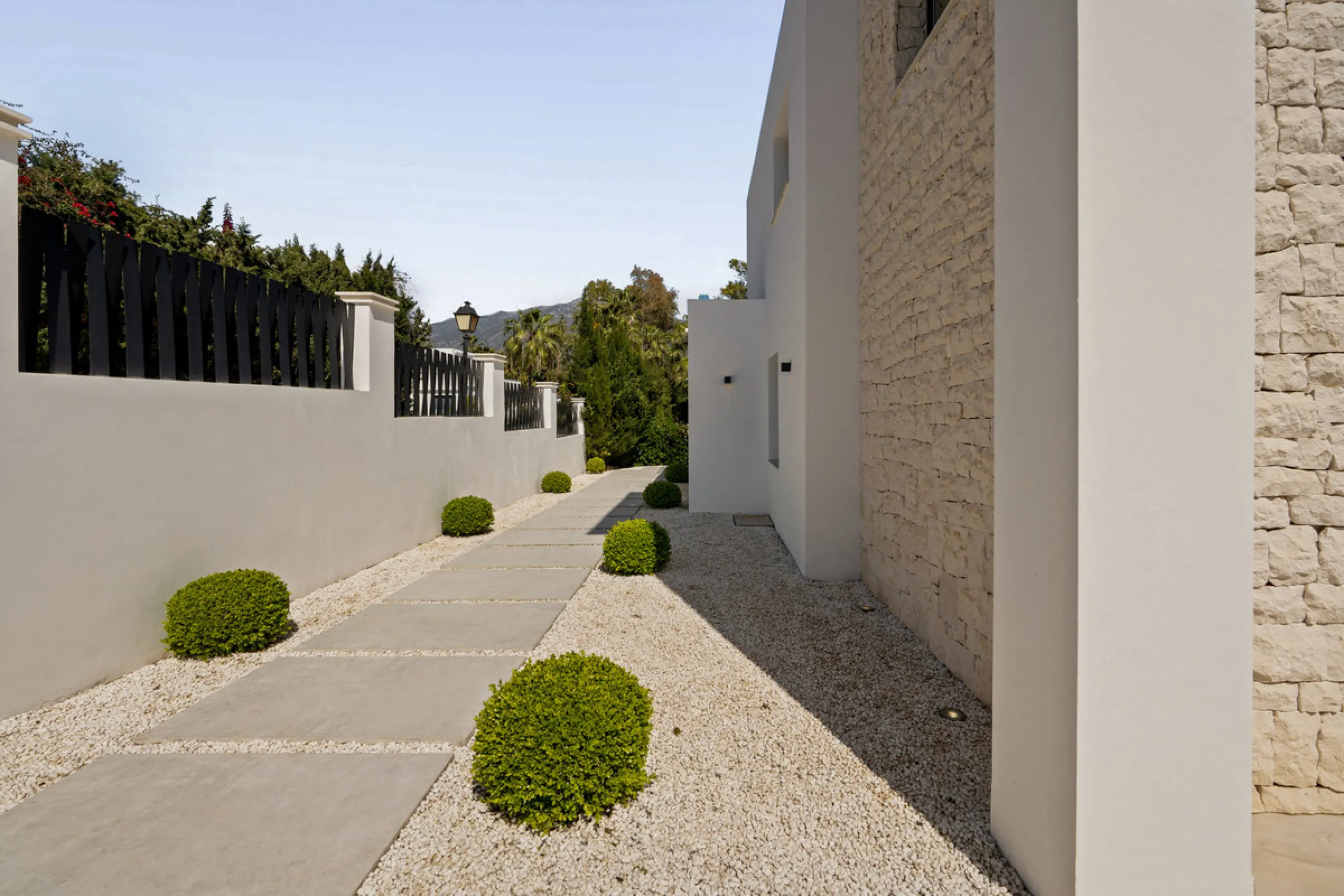 Introducing this fully renovated villa, ideally situated on a quiet cul-de-sac in the highly sought-after area of Las Brisas, just a short walk from Las Brisas Golf Club.