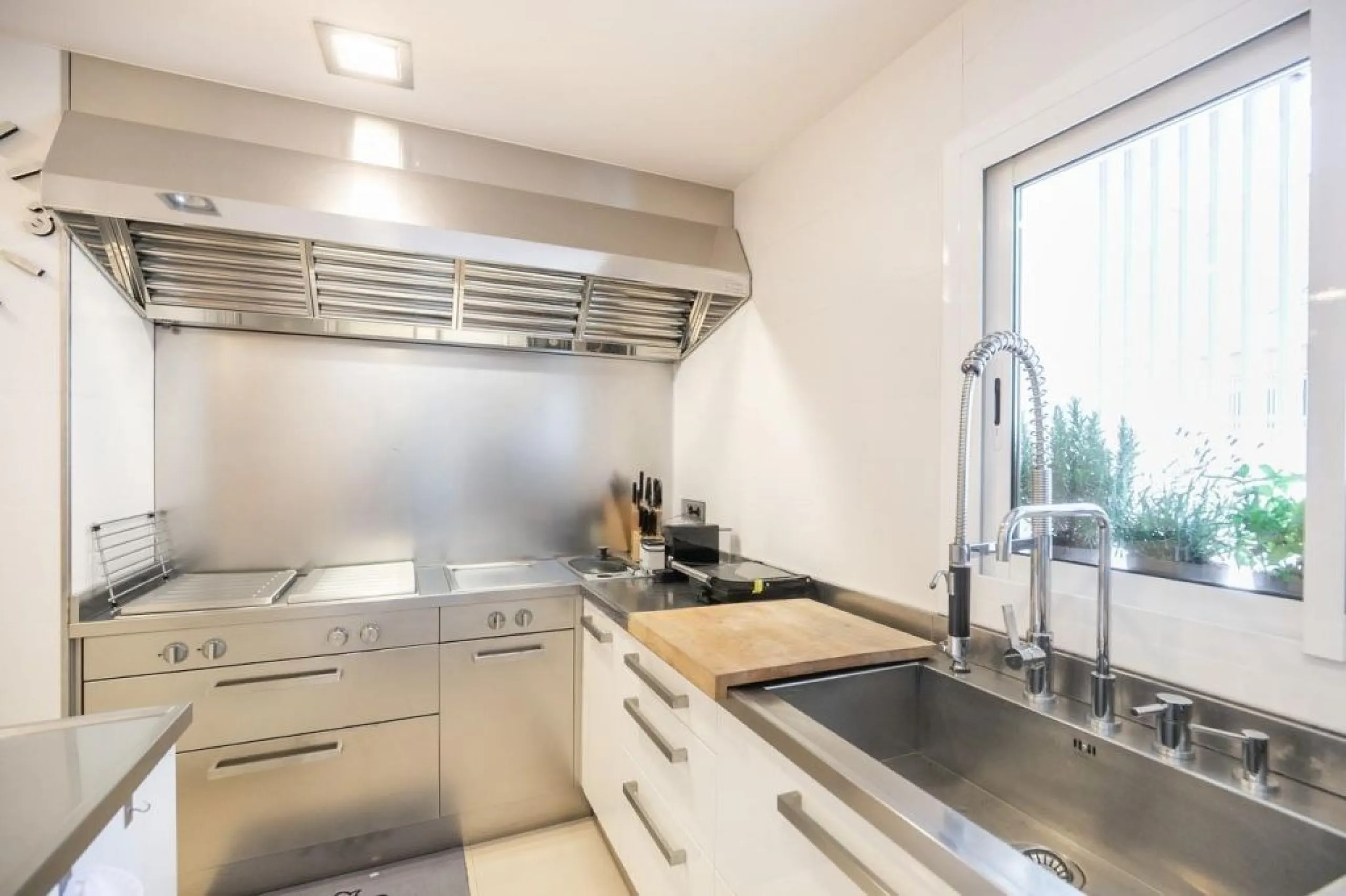 Penthouse Duplex with Private Pool and Panoramic Views in Pedralbes, Barcelona