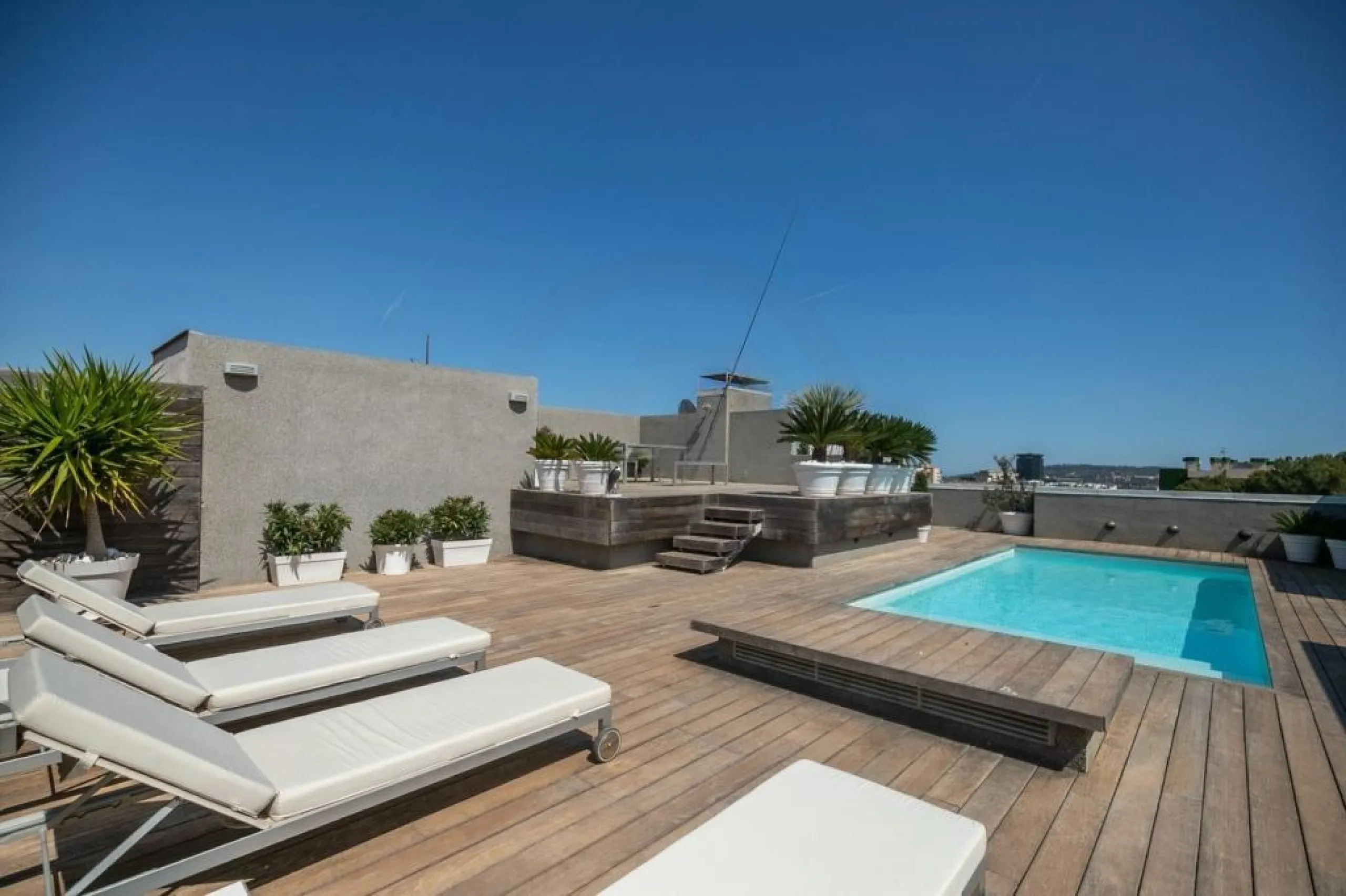 Penthouse Duplex with Private Pool and Panoramic Views in Pedralbes, Barcelona