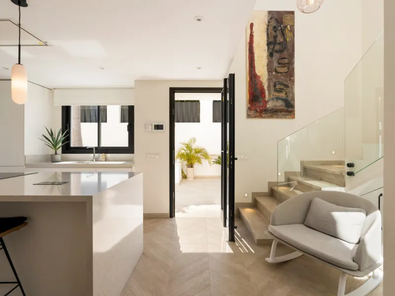 Introducing this fully renovated villa, ideally situated on a quiet cul-de-sac in the highly sought-after area of Las Brisas, just a short walk from Las Brisas Golf Club.