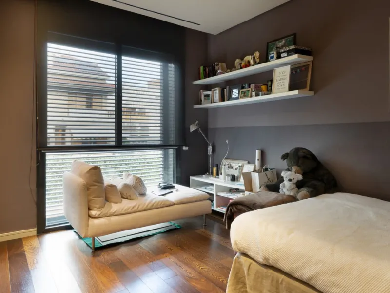 Spacious Refurbished Apartment with Terrace and Pool in Bonanova, Barcelona