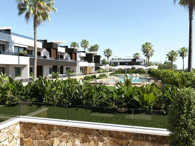 Bungalows con jardín o solárium en Ciudad Quesada, Alicante